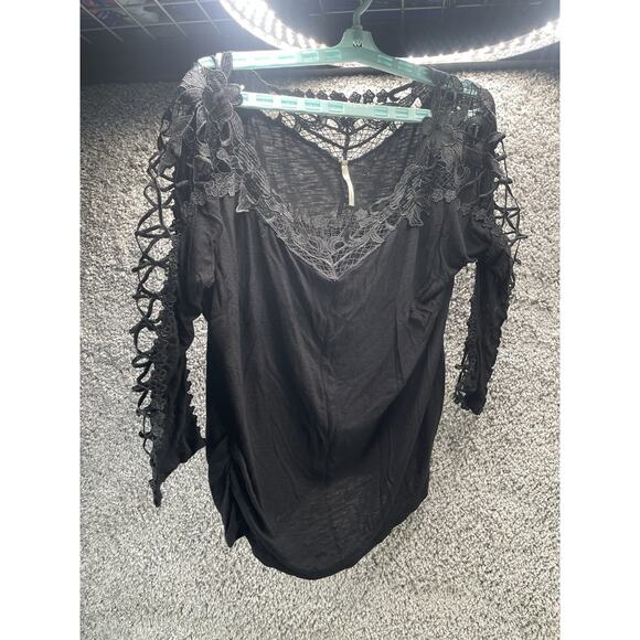 Toto Collection Top Womens Black Intricate Lace Detail Top 2XL Bohemian Style - Picture 1 of 9
